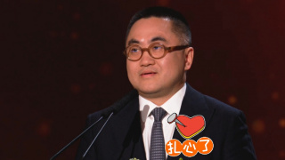 日本护士在办公室里被躁